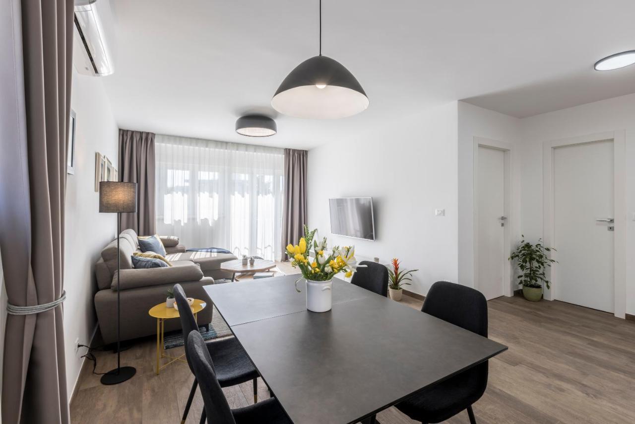 Domus Mea Apartment Split Buitenkant foto