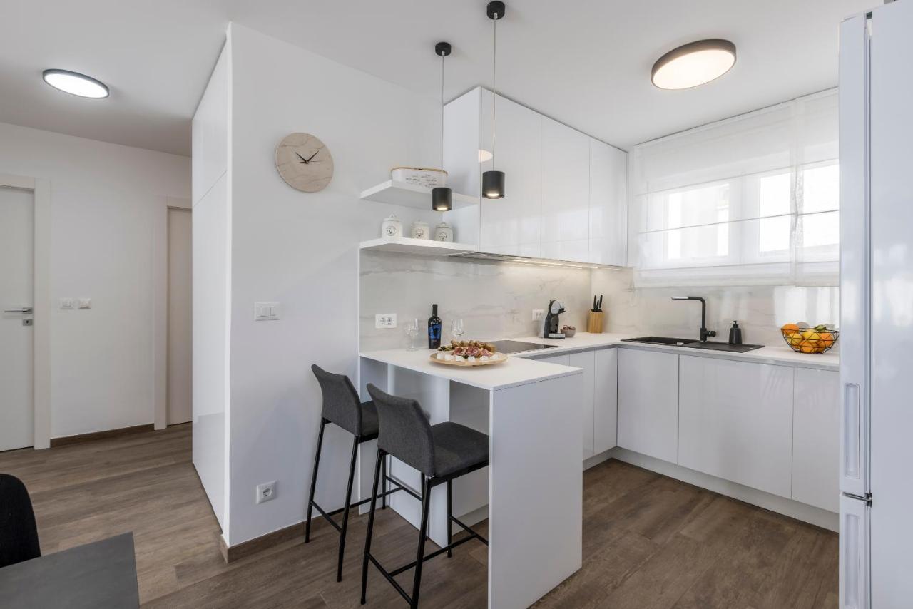 Domus Mea Apartment Split Buitenkant foto